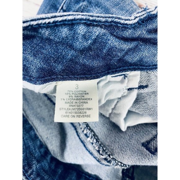 Mudd FLX Stretch Womens Jean Shorts Sz 3 Denim Booty Raw Rolled Hem Blue Shorty - Picture 8 of 9